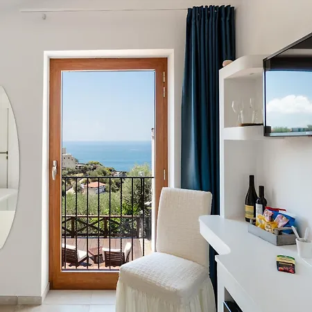 Bed and Breakfast Casa Clementina Marciano