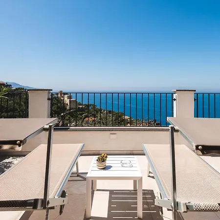 Casa Clementina Marciano *