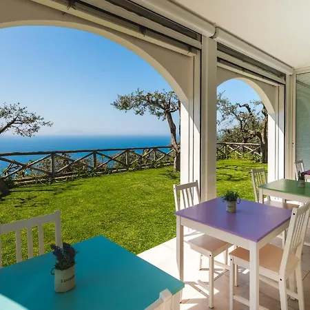 Casa Clementina Marciano * Massa Lubrense