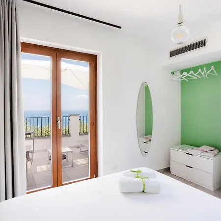 Bed & Breakfast Casa Clementina Marciano 4*
