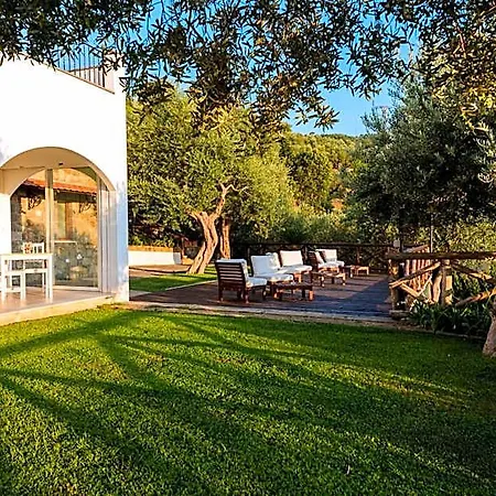 B&B Casa Clementina Marciano 마사루브렌세