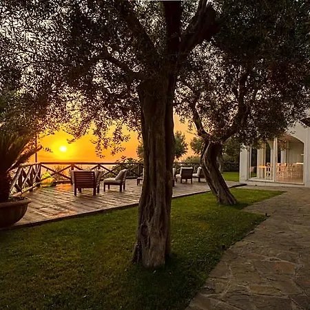 Casa Clementina Marciano Couette-café 4*