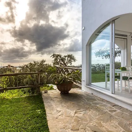 Casa Clementina Marciano Bed & Breakfast *